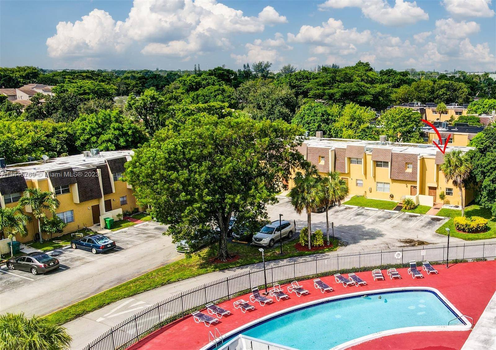 5742 Blueberry Ct #45, Lauderhill, FL 33313