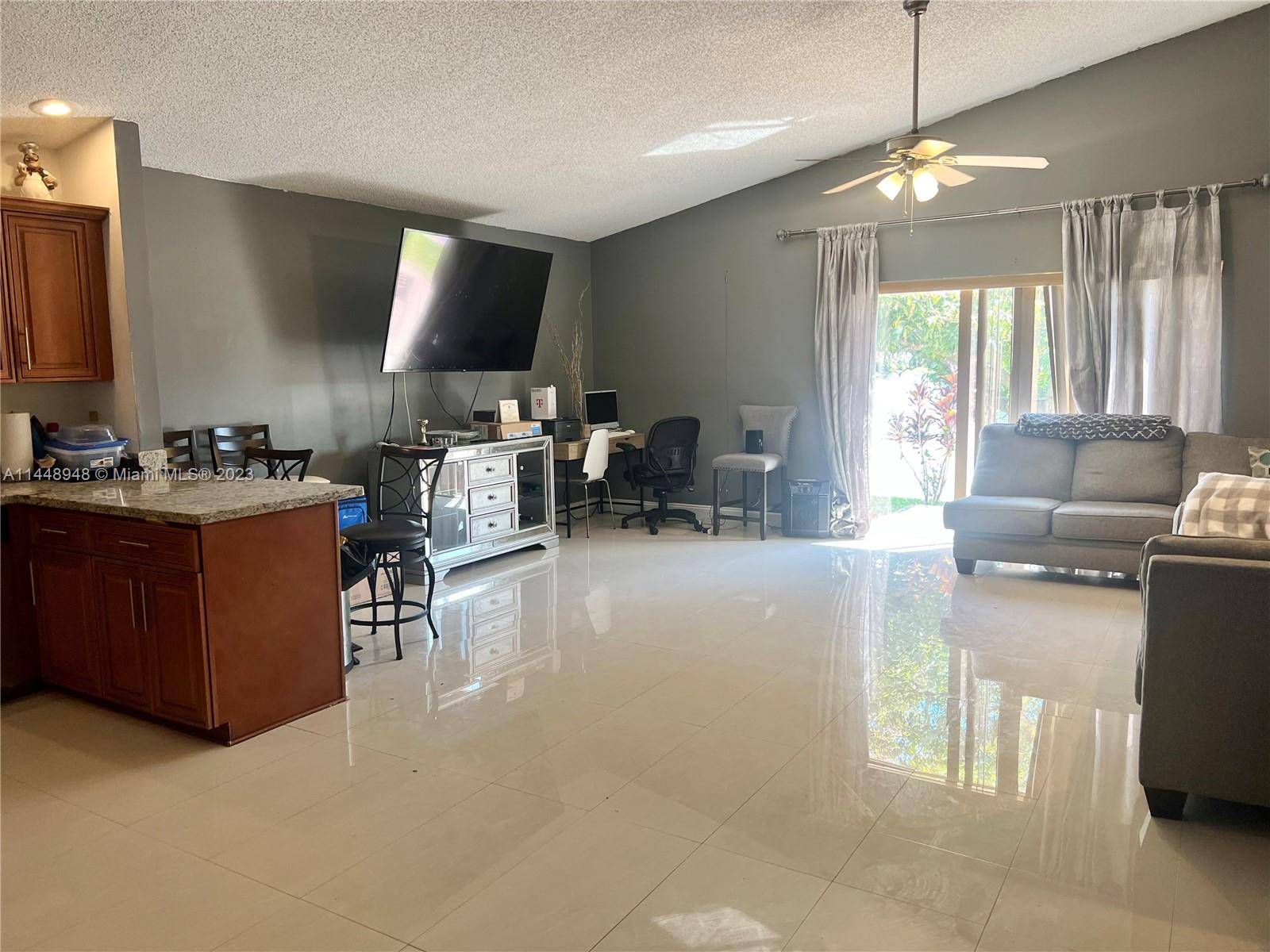 Miramar, FL 33025,9770 Glacier Dr