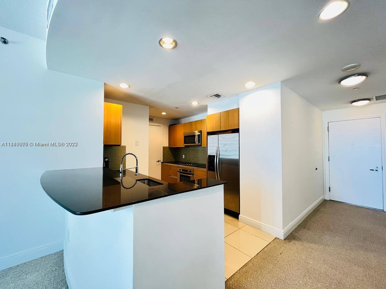 Miami, FL 33131,1060 Brickell Ave #2005