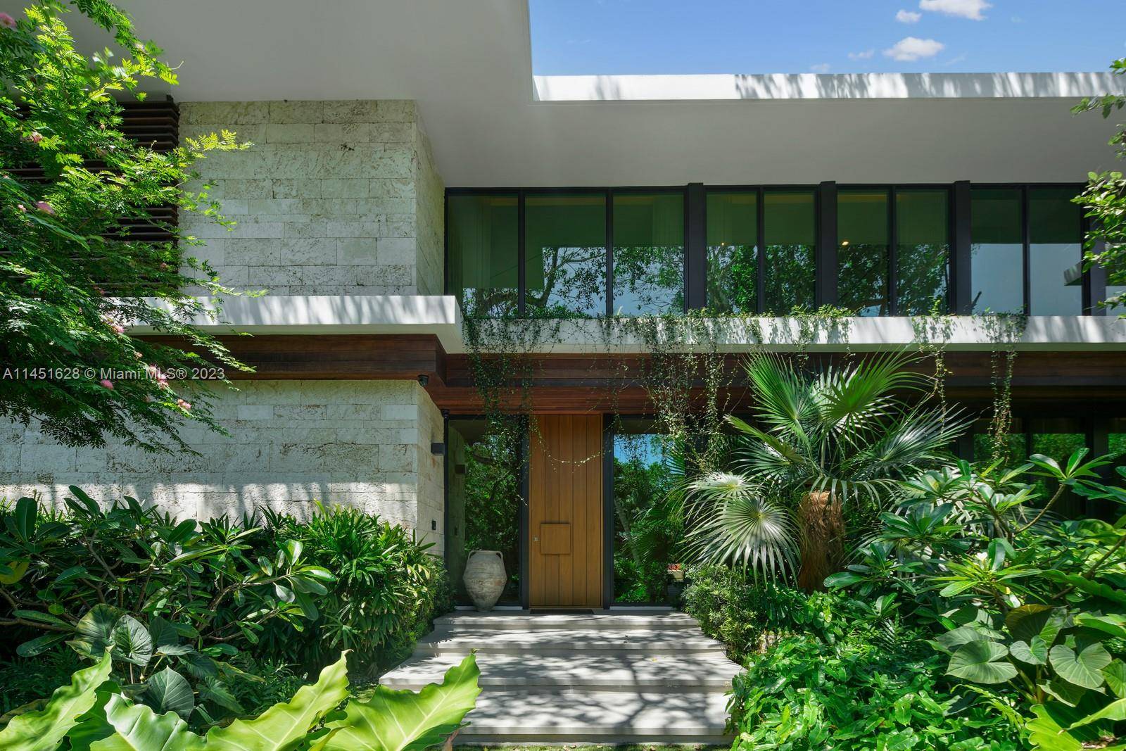 Coral Gables, FL 33156,9261 School House Rd