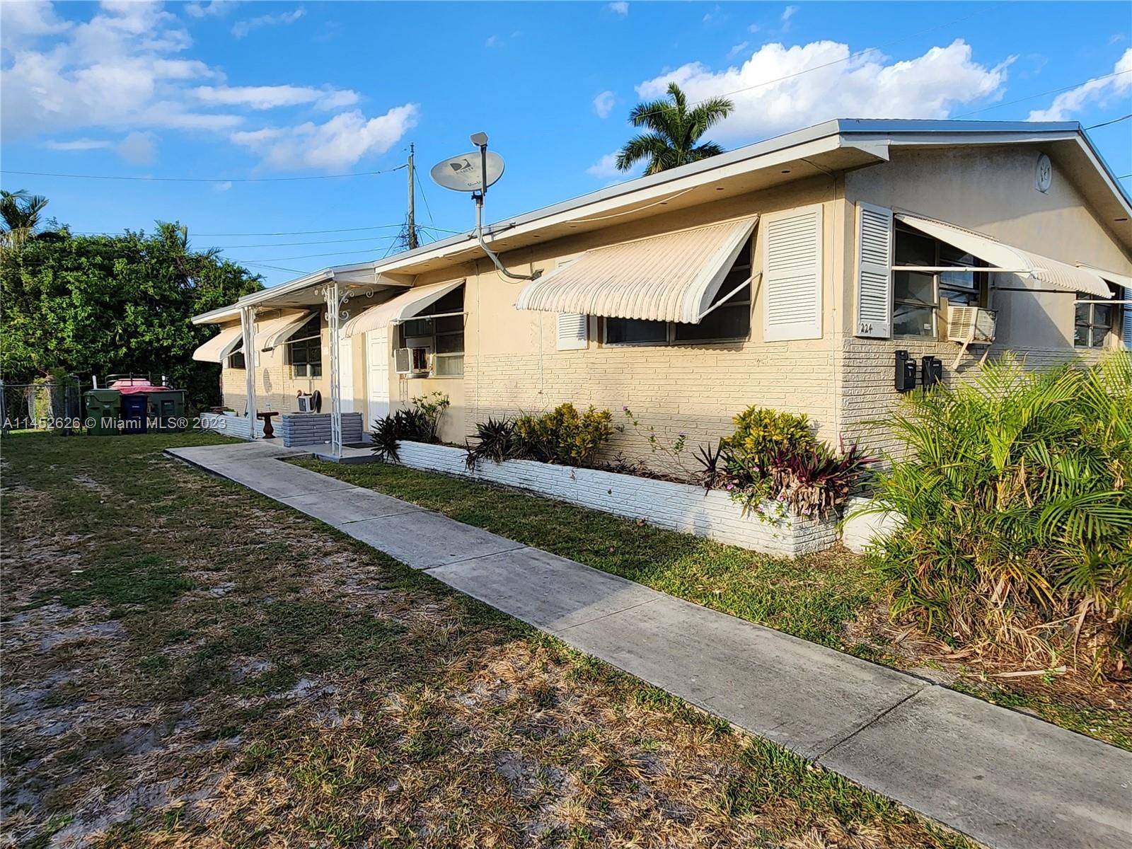 Hallandale Beach, FL 33009,224 SW 10th St