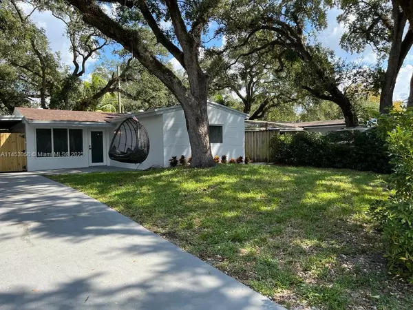 Hollywood, FL 33024,6611 Freedom St