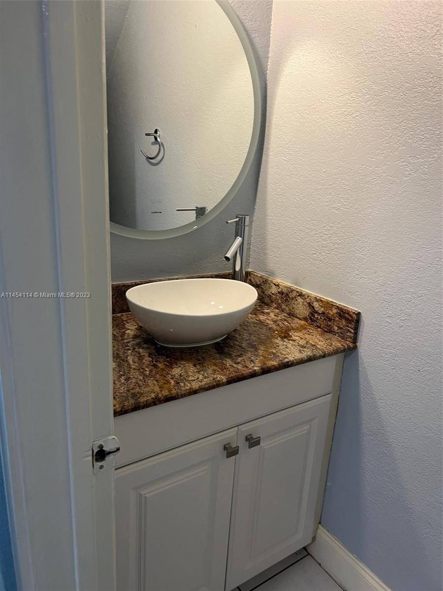 Hialeah, FL 33014,1845 W 72nd Pl
