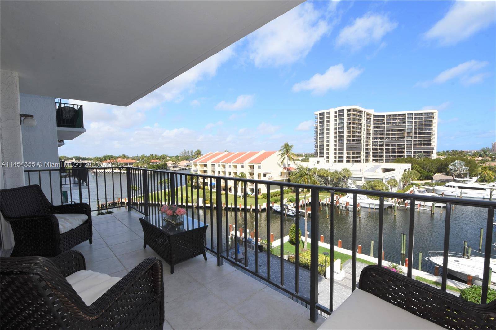 Highland Beach, FL 33487,4750 S Ocean Blvd #501