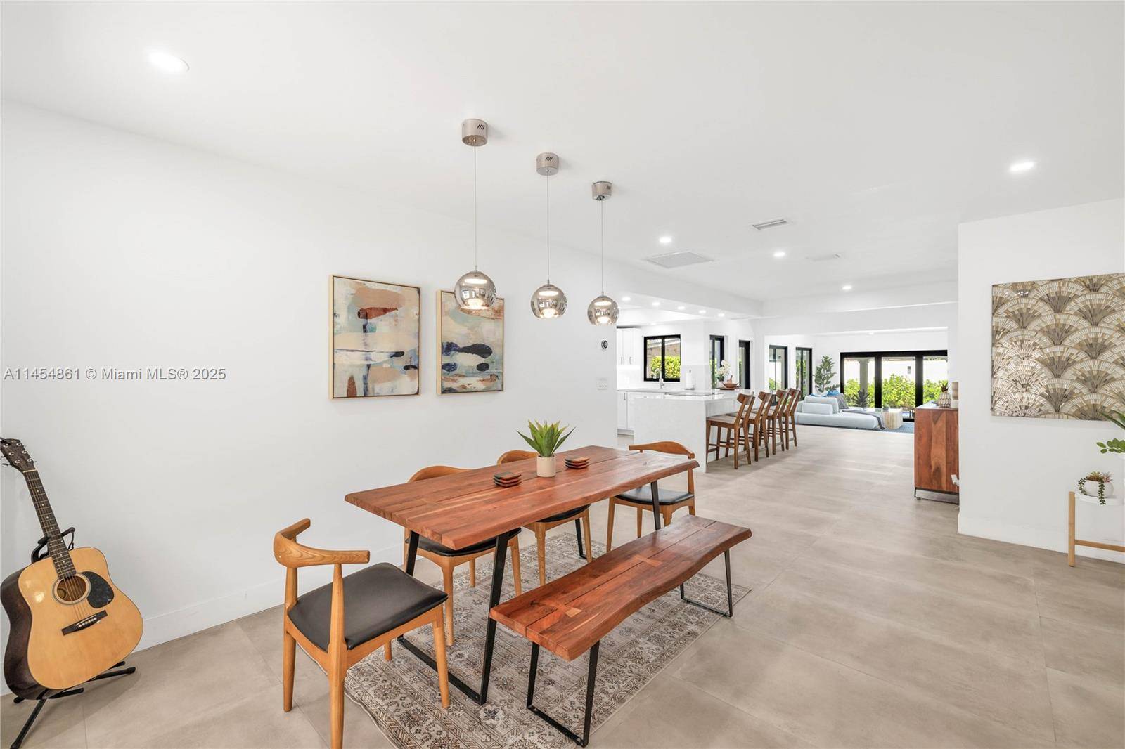 Miami, FL 33129,341 SW 21st Rd