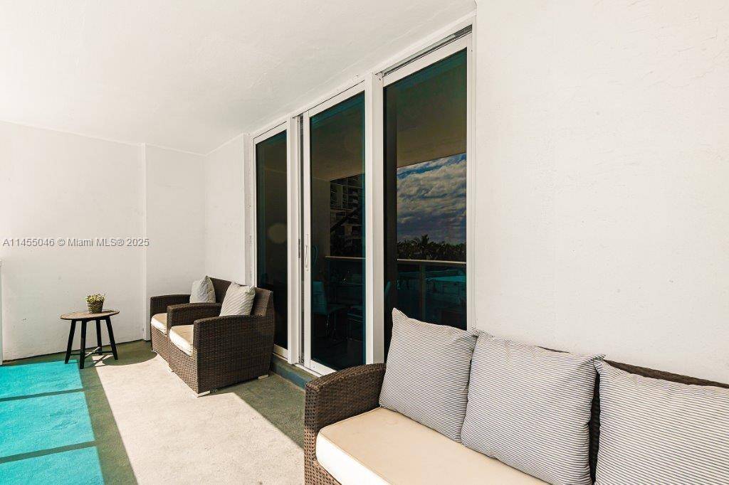 Miami Beach, FL 33139,2301 Collins Ave #341