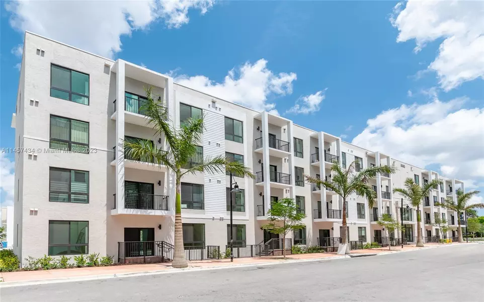 8363 NW 41st St #A-309, Doral, FL 33166