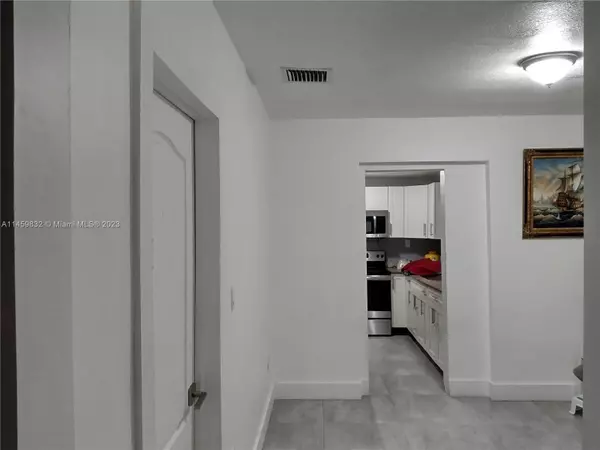 Miami, FL 33142,2650 NW 47th St