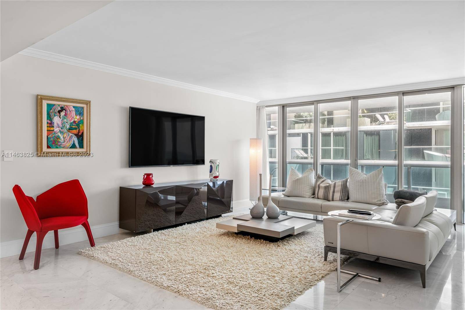 Surfside, FL 33154,9401 Collins Ave #905