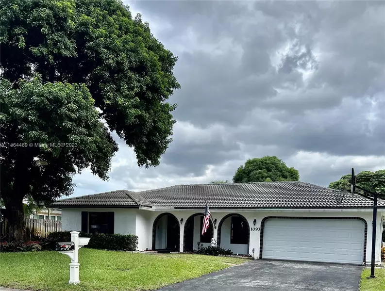 1093 NW 83rd Ave, Coral Springs, FL 33071