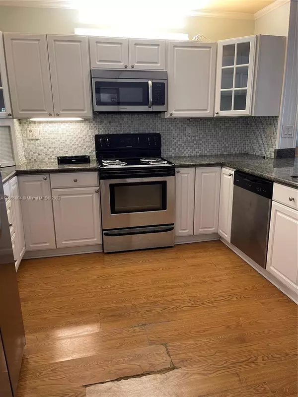 Miami Lakes, FL 33016,8371 Rednock Ln #8371