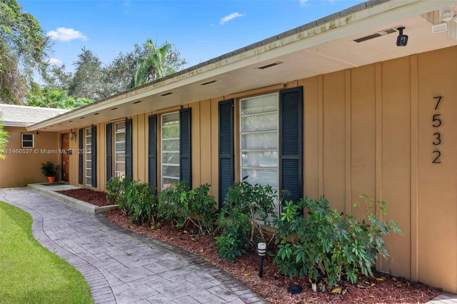 Palmetto Bay, FL 33157,7532 SW 166th Ter