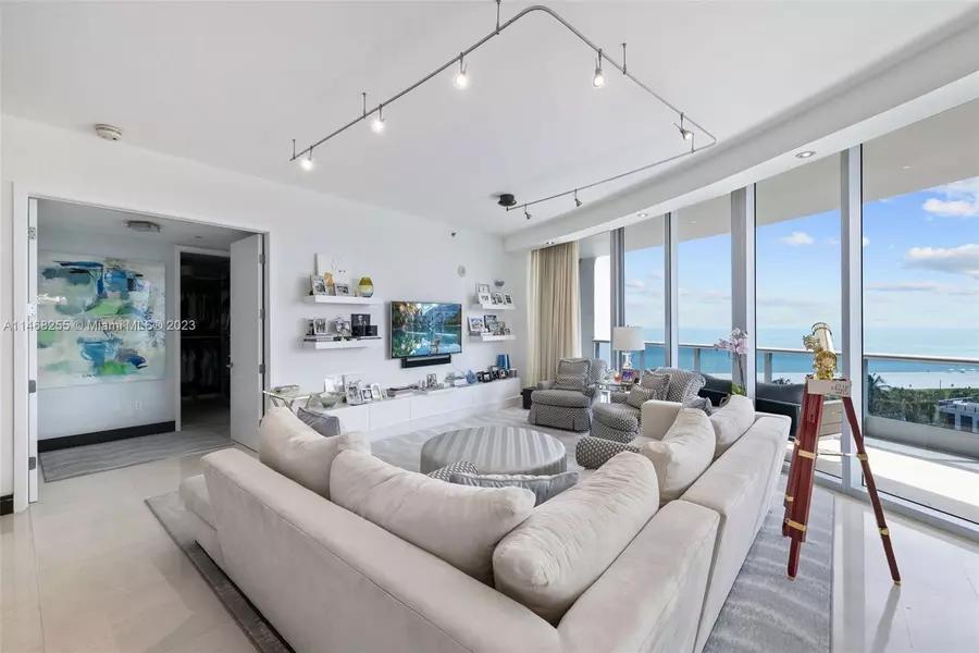 5959 Collins Ave #902, Miami Beach, FL 33140