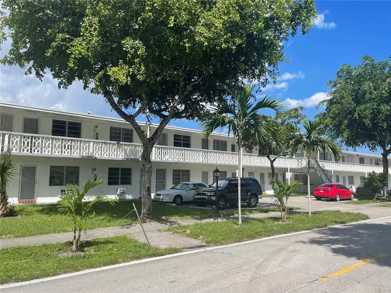 101 NW 204TH STREET #26, Miami Gardens, FL 33169