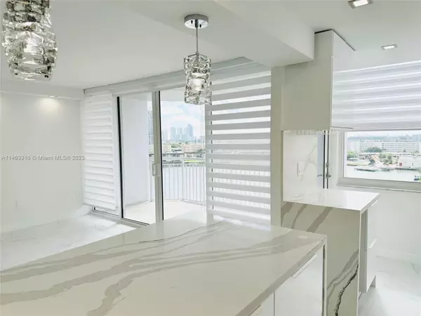 Aventura, FL 33160,18071 Biscayne Blvd #901