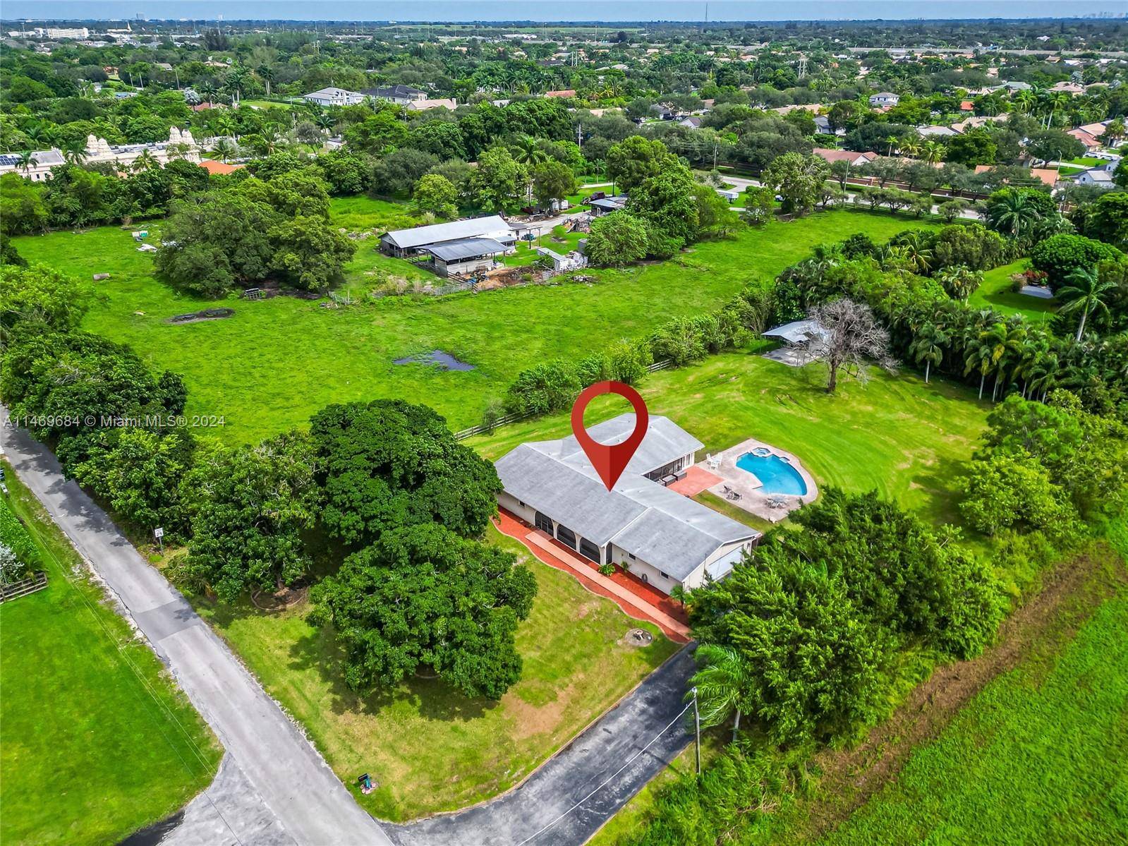 Southwest Ranches, FL 33331,5830 SW 162nd Ave