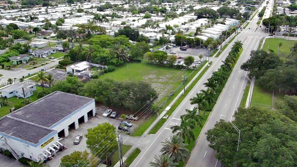 West Park, FL 33023,5421 W Hallandale Beach Blvd