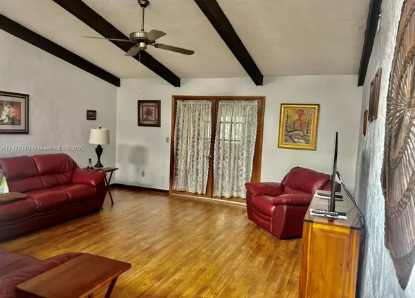 Ormond Beach, FL 32174,101 pinion circle