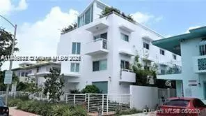 Miami Beach, FL 33139,945 Jefferson Ave #103
