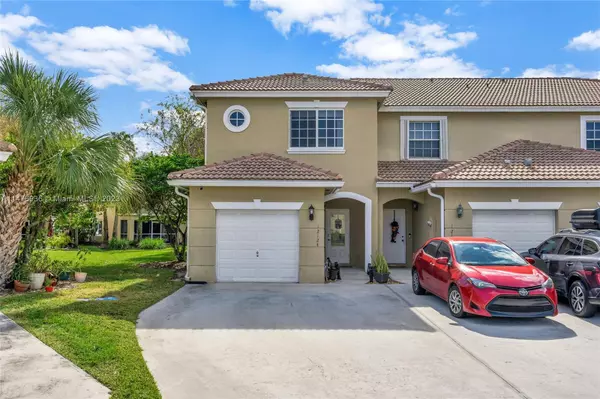 Pembroke Pines, FL 33025,12124 SW 4th St