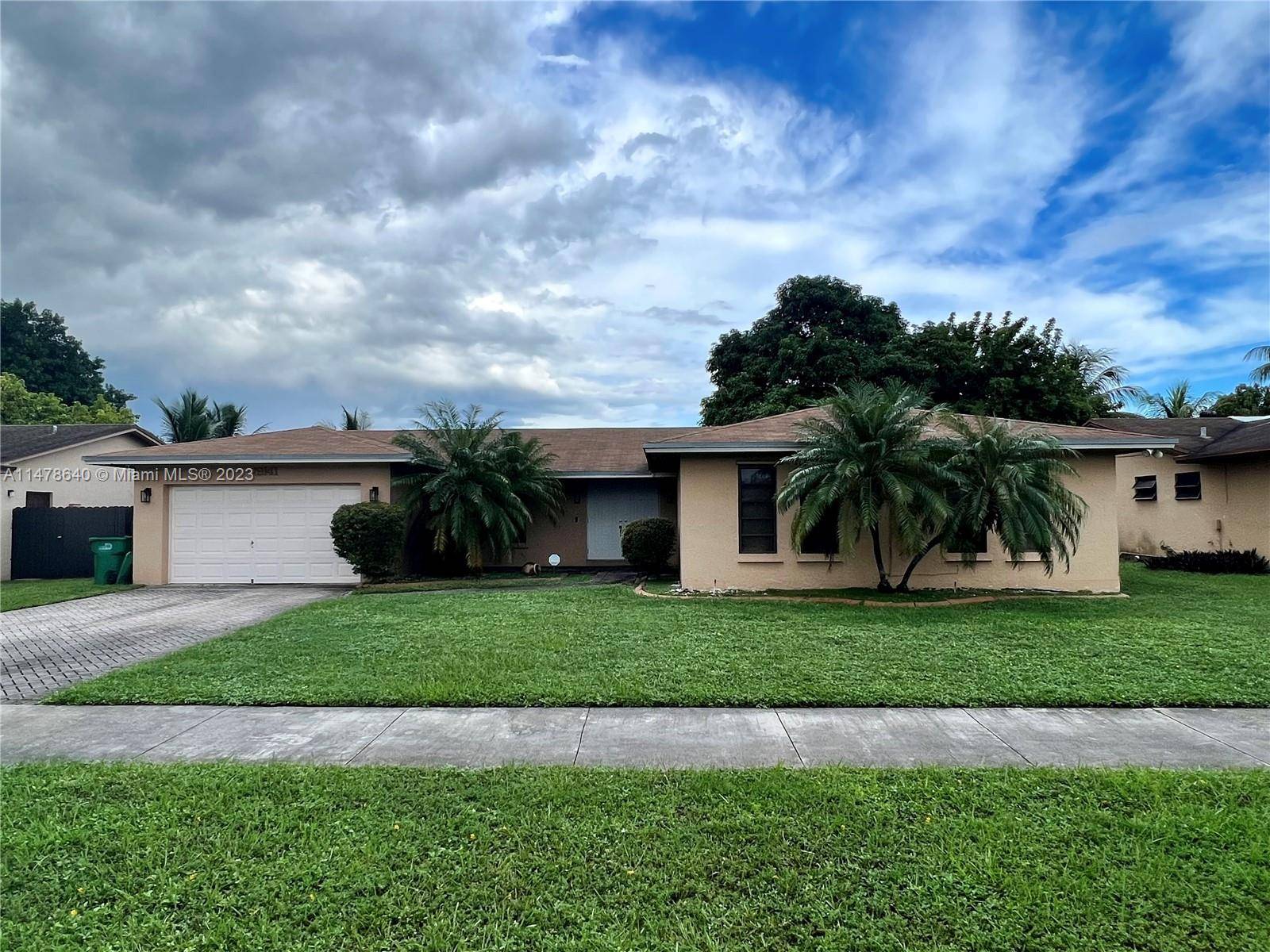 19141 NW 19th Ave, Miami Gardens, FL 33056