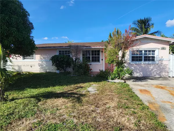 2241 NW 192nd Ter, Miami Gardens, FL 33056