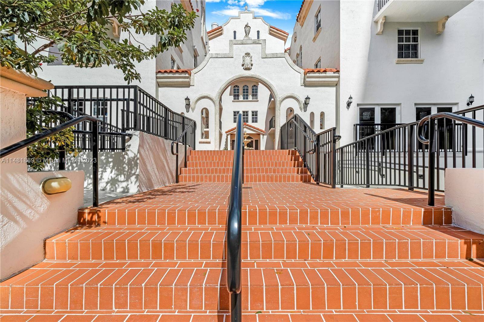 323 Navarre Ave #306, Coral Gables, FL 33134