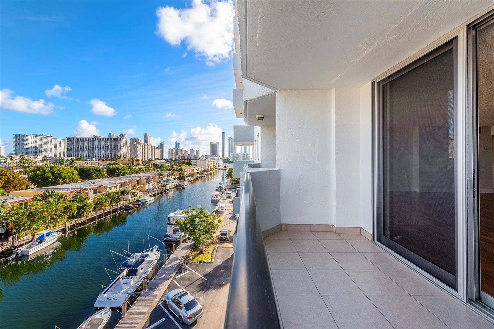 North Miami Beach, FL 33160,3703 NE 166th St #602