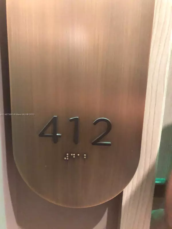 Miami, FL 33131,801 S Miami Ave #412