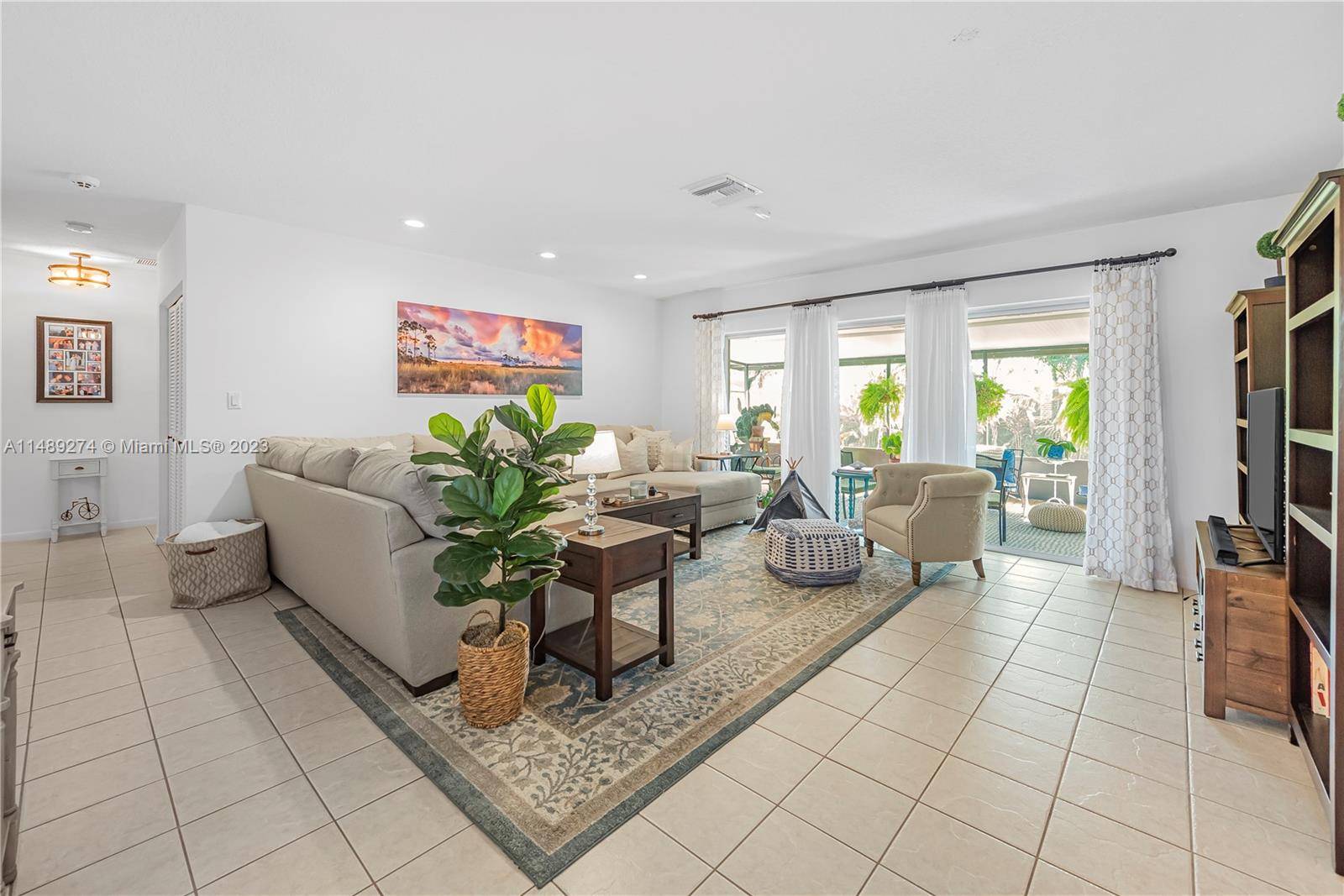Homestead, FL 33030,308 NW 19th St