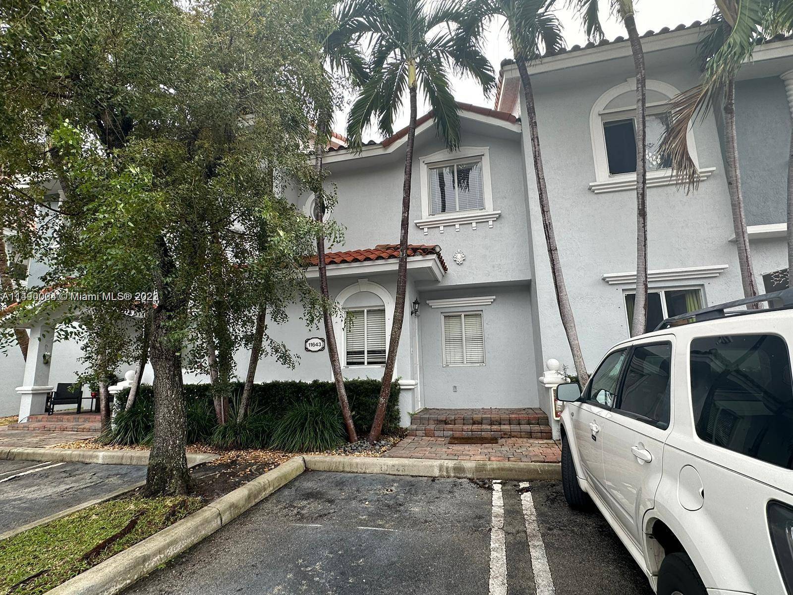 North Miami, FL 33181,11643 NE 18th Dr #11643