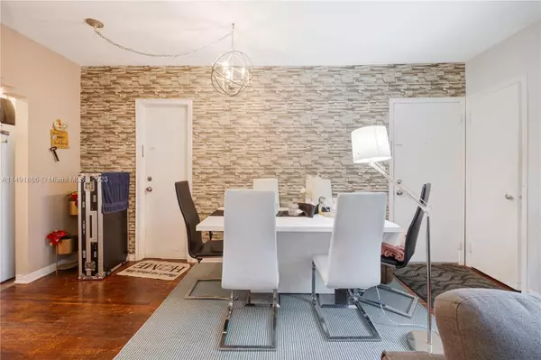 Bay Harbor Islands, FL 33154,10074 E Bay Harbor Dr #74C