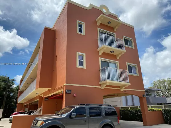 1638 SW 3rd St #302,  Miami,  FL 3313