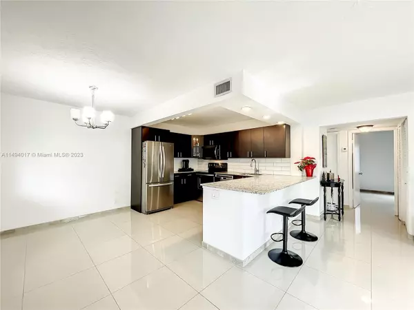 Fort Lauderdale, FL 33316,1250 Miami Rd #6