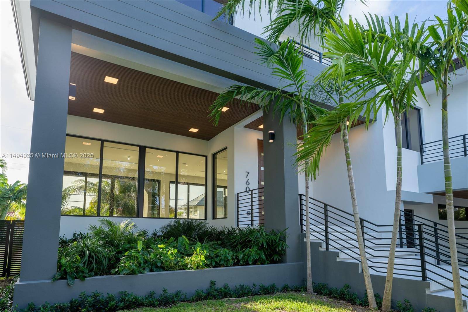Key Biscayne, FL 33149,760 Woodcrest Rd