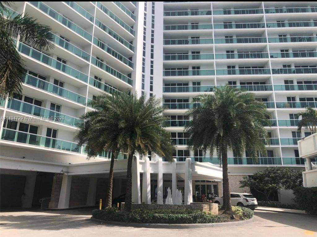 Sunny Isles Beach, FL 33160,100 Bayview Dr #229