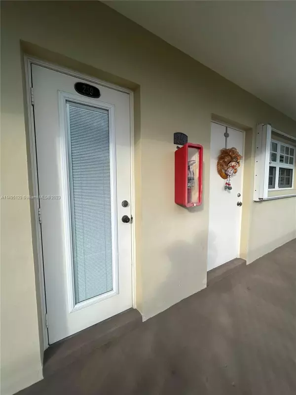 Lighthouse Point, FL 33064,1951 NE 39th St #259