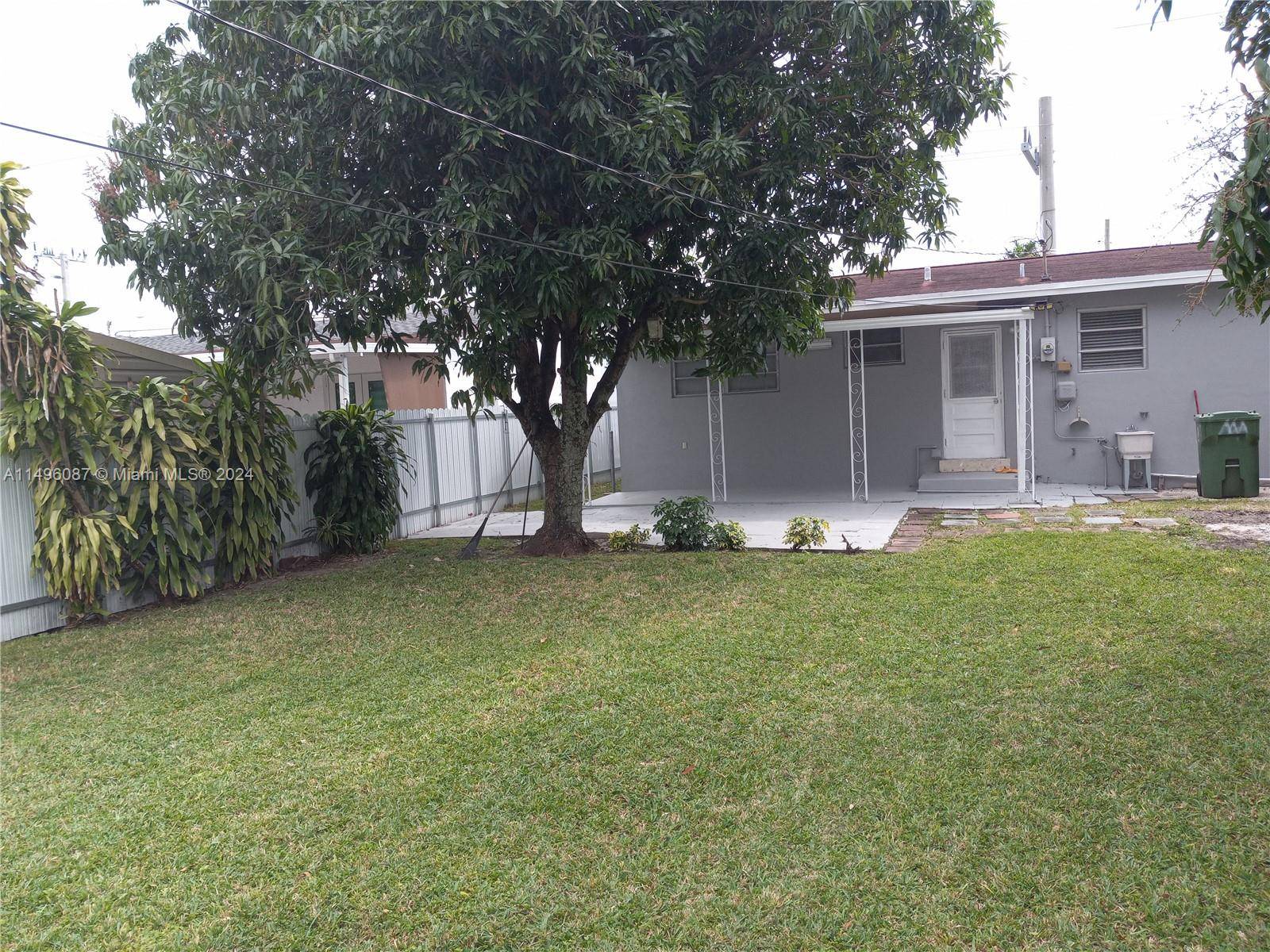 Hialeah, FL 33010,1135 W 23rd St