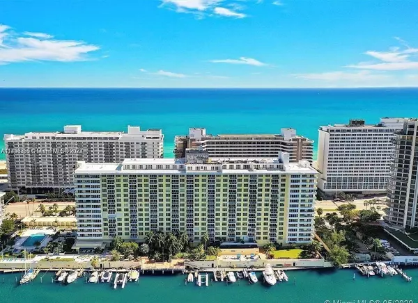 5600 Collins Ave #8T, Miami Beach, FL 33140