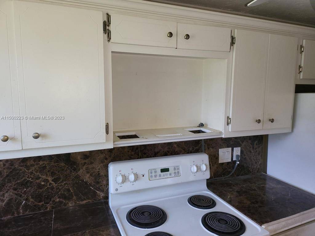 Pompano Beach, FL 33062,2731 NE 14th St Cswy #509