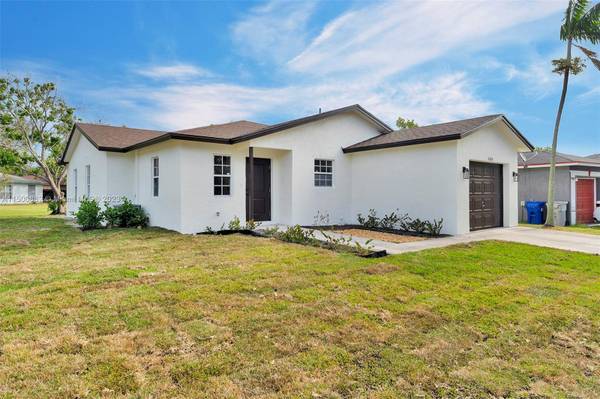 Pompano Beach, FL 33060,1608 NW 7th Ter
