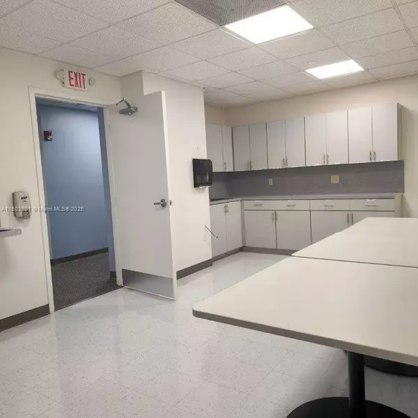 Doral, FL 33172,2500 NW 107th Ave #300