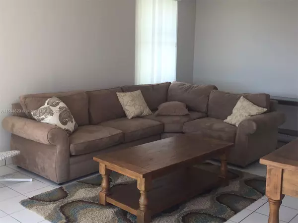 North Miami Beach, FL 33160,16546 NE 26th Ave #6G