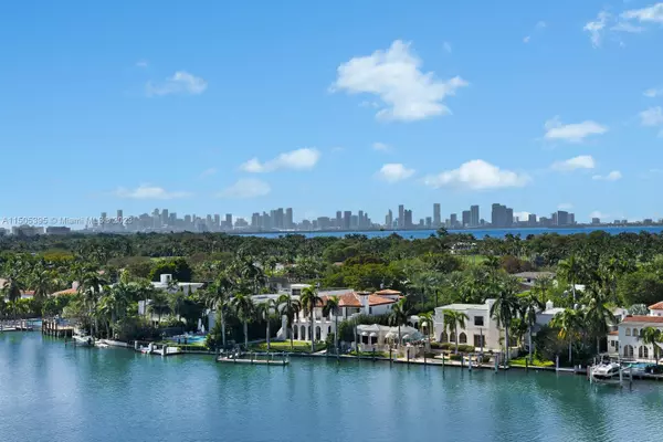 Miami Beach, FL 33140,5700 Collins Ave #9F