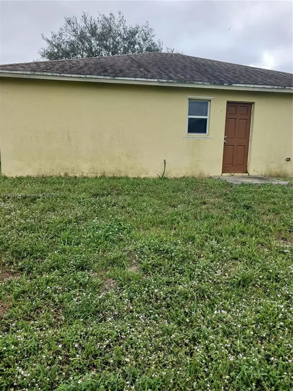 Fort Pierce, FL 34950,1118 Avenue F