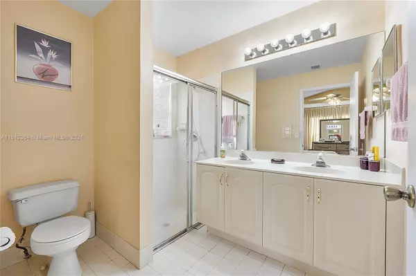 Miramar, FL 33029,17442 SW 18th St