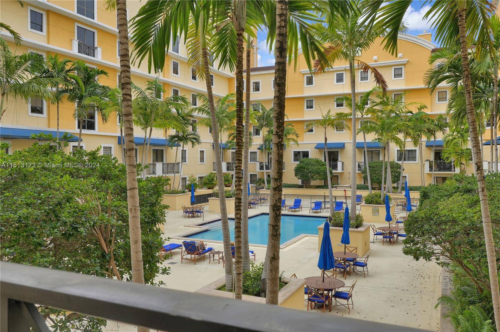 8390 SW 72nd Ave #530, Miami, FL 33143