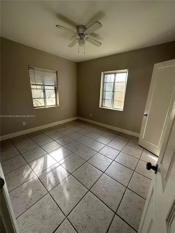 Miami, FL 33169,510 NW 152nd St