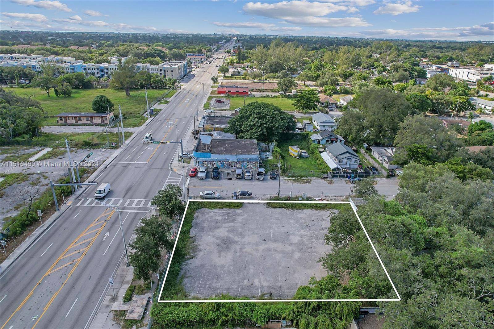 Miami, FL 33150,1017 NW 79th St