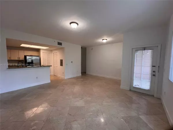 Fort Lauderdale, FL 33316,2015 SE 10th Ave #102